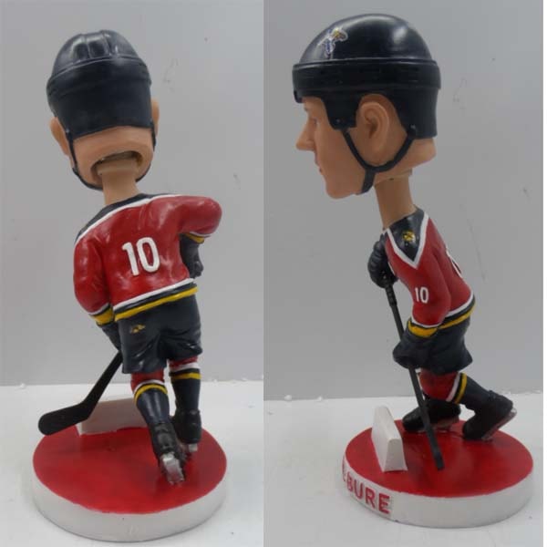 custom hockey bobblehead