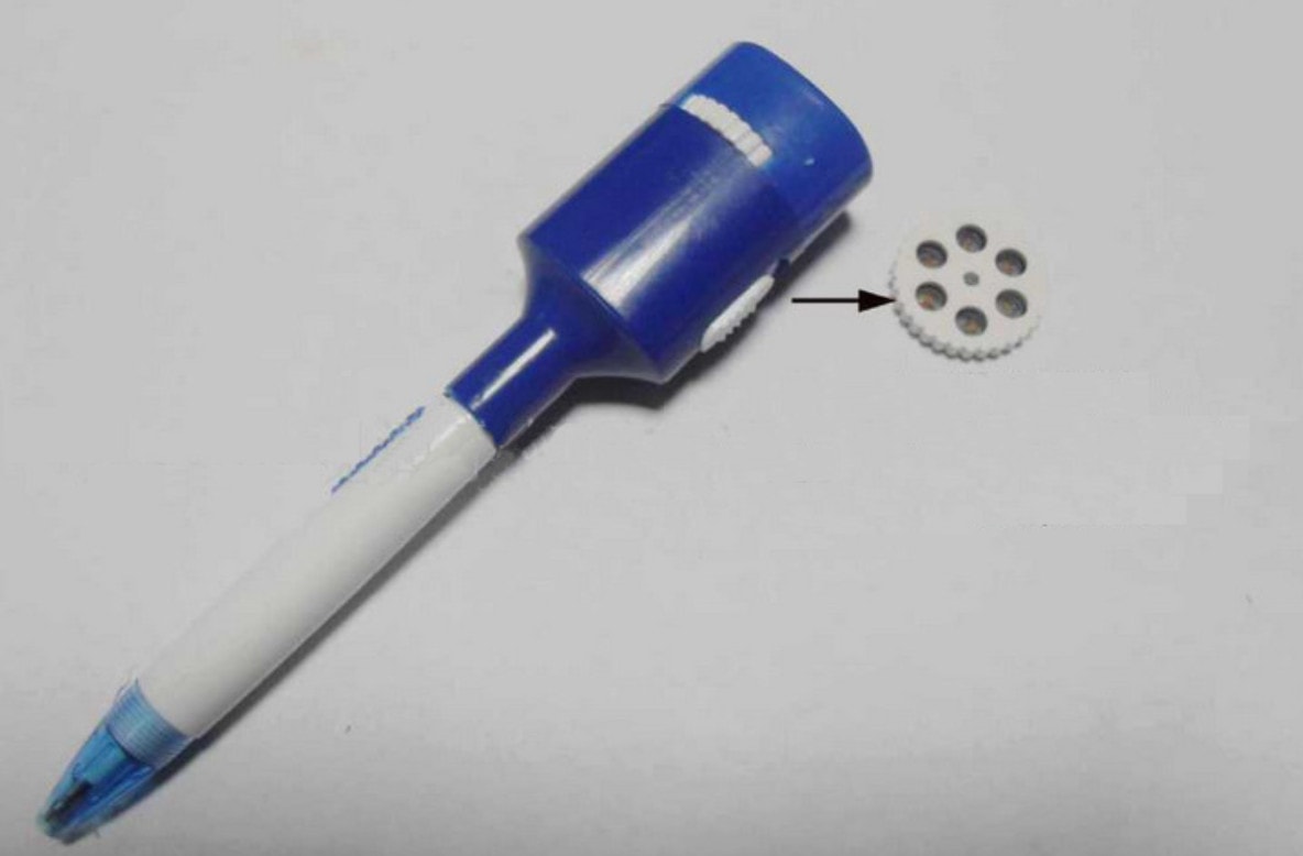 Plastic Projector pen with round frame